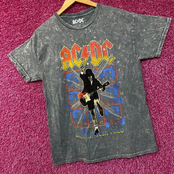 AC/DC High Voltage Rock Band T-Shirt Size Small - Picture 3 of 4